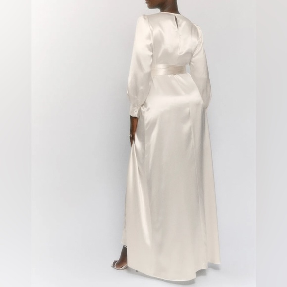 Reformation Rya Silk Dress, perfect condition - Picture 4 of 4